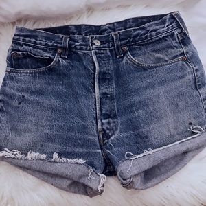 ❤️Levi’s High Waisted Shorts💙
